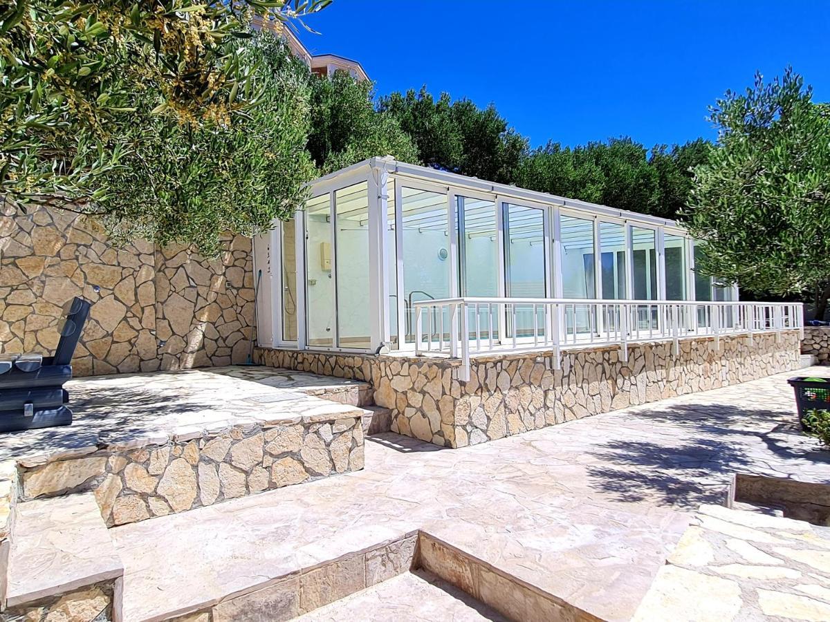Vila Maslina Apartments Mit Pool Und Garten Nahe Am Strand Tučepi Exterior foto