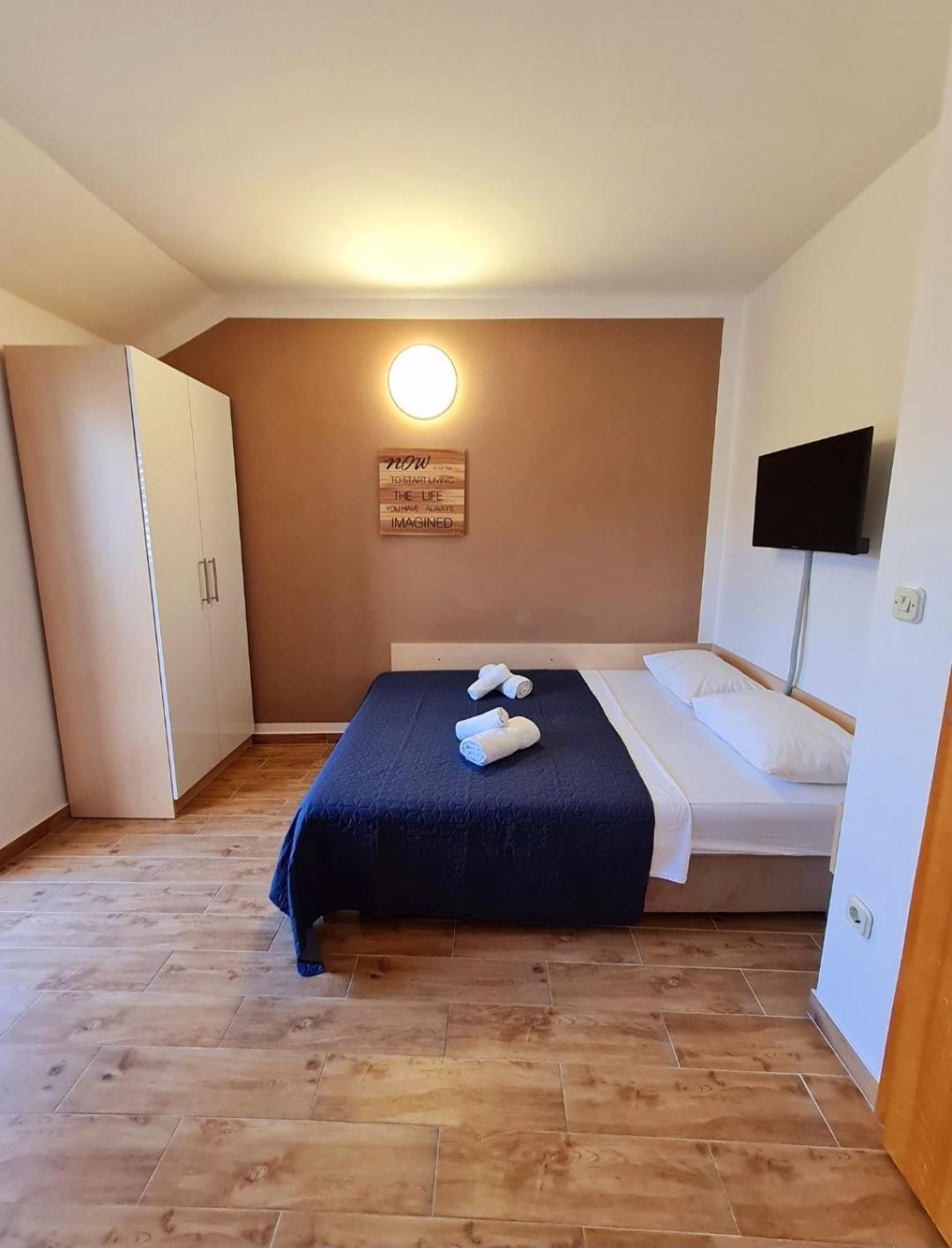 Vila Maslina Apartments Mit Pool Und Garten Nahe Am Strand Tučepi Zimmer foto